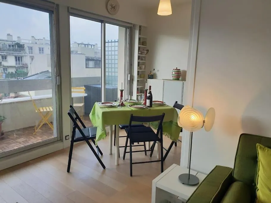 Alesia - Plantes Apartment Paris 0*,  France